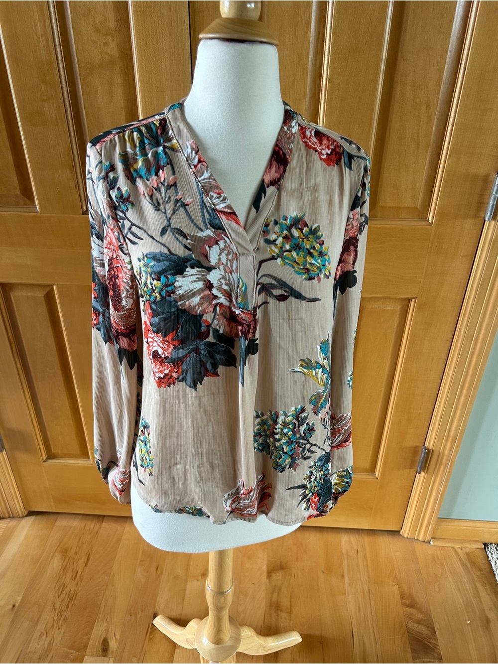 Silky Beige Floral V-Neck Long Sleeve Blouse puffy sleeves